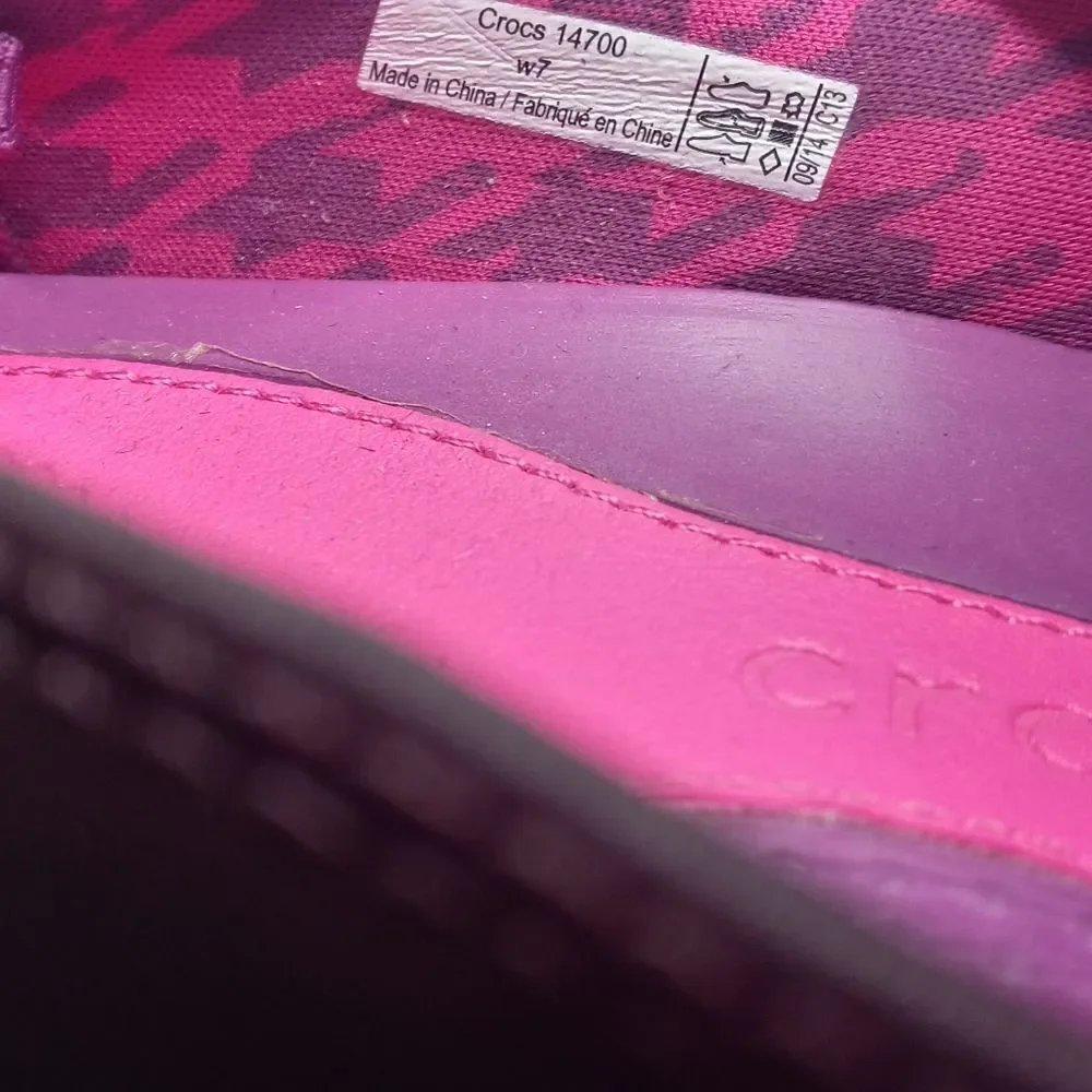 CROCS brown wedges